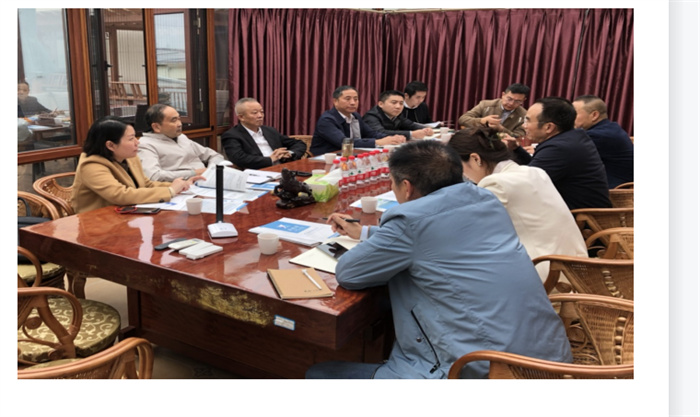 衢州企業(yè)上市促進(jìn)會(huì)會(huì)長(zhǎng)王良春一行蒞臨萬(wàn)能達(dá)公司調(diào)研